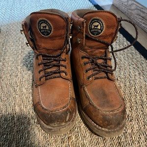 Womens redwing Irish setter hunting boot - size 8
